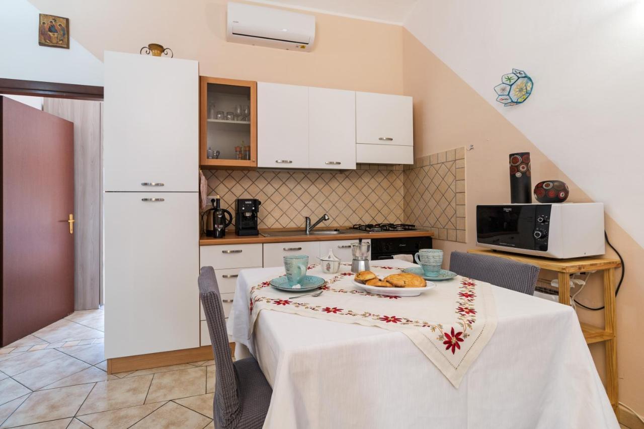 Sebastian House Apartment Cala Gonone Exterior photo